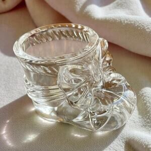 Vtg. Crystal Clear Baby Shoe Collectible Figurine Shower Keepsake Cinderella Bow